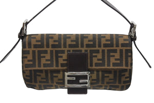 極美品 FENDI フェンディ マンマバケット ワンショルダーバッグ 26424 ズッカ柄 キャンバス レザー ブラウン シルバー金具 中古 4b006013
