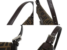 画像をギャラリービューアに読み込む, 極美品 FENDI フェンディ マンマバケット ワンショルダーバッグ 26424 ズッカ柄 キャンバス レザー ブラウン シルバー金具 中古 4b006016