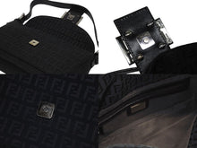 画像をギャラリービューアに読み込む, FENDI フェンディ マンマバケット ワンショルダーバッグ FF ズッキーノ柄 キャンバス レザー ブラック シルバー金具 美品 中古 4b006028