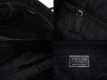 Load image into Gallery viewer, PRADA プラダ ナイロン ハンドバッグ ワンショルダーバッグ トライアングルロゴ ブラック シルバー金具 美品 中古 4b006032