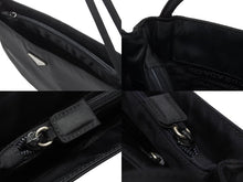 Load image into Gallery viewer, PRADA プラダ ナイロン ハンドバッグ ワンショルダーバッグ トライアングルロゴ ブラック シルバー金具 美品 中古 4b006032