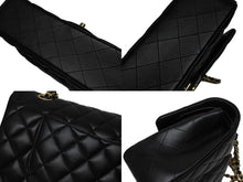 画像をギャラリービューアに読み込む, 極美品 CHANEL シャネル Wフラップ 23 ショルダーバッグ ラムスキン ランダム マトラッセ ゴールド金具 ブラック 中古 4b006049