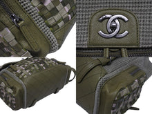 Load image into Gallery viewer, 極美品 CHANEL シャネル バックパック リュック 23番台 ココマーク キューバポケット ツイード キャンバス クルーズコレクション 中古 4b006053