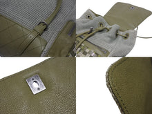 Load image into Gallery viewer, 極美品 CHANEL シャネル バックパック リュック 23番台 ココマーク キューバポケット ツイード キャンバス クルーズコレクション 中古 4b006053