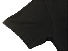 画像をギャラリービューアに読み込む, CHROME HEARTS クロムハーツ 半袖Tシャツ サイズS スクロールラベルロゴ プリント ブラック ホワイト 美品 中古 4b006110