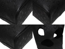 Load image into Gallery viewer, 新品同様 LOUIS VUITTON ルイヴィトン コムデギャルソン 川久保玲 トートバッグ M58661 ウィズホールズMM モノグラムアンプラント ブラック 中古4b006137