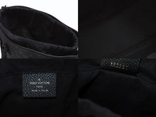 Load image into Gallery viewer, 新品同様 LOUIS VUITTON ルイヴィトン コムデギャルソン 川久保玲 トートバッグ M58661 ウィズホールズMM モノグラムアンプラント ブラック 中古4b006137