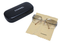 Load image into Gallery viewer, CHANEL シャネル リムレス グラデーション サングラス ココマーク シルバー ラインストーン メタル 62☐17 4017-D アイウェア 小物 美品 中古 4b006164
