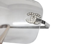 Load image into Gallery viewer, CHANEL シャネル リムレス グラデーション サングラス ココマーク シルバー ラインストーン メタル 62☐17 4017-D アイウェア 小物 美品 中古 4b006164