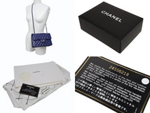 Load image into Gallery viewer, 新品同様 CHANEL シャネル マトラッセ23 Wフラップ Wチェーン ショルダーバッグ 20番台 キャビアスキン ココマーク ネイビー 中古 4b006168
