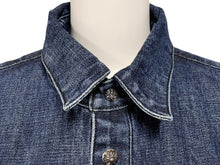 Load image into Gallery viewer, 極美品 CHROME HEARTS クロムハーツ 長袖デニムシャツ サイズXL クロスボール クロスパッチ デニム ブルー コットン シルバー925 中古 4b006174