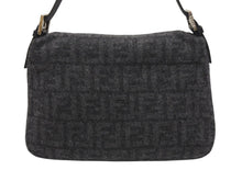 画像をギャラリービューアに読み込む, FENDI フェンディ マンマバケット ワンショルダーバッグ ズッカ柄 ブラック グレー ウール レザー シルバー金具 美品 中古 4b006182