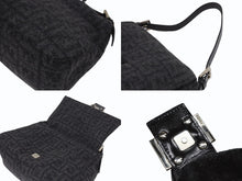 画像をギャラリービューアに読み込む, FENDI フェンディ マンマバケット ワンショルダーバッグ ズッカ柄 ブラック グレー ウール レザー シルバー金具 美品 中古 4b006182