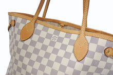 画像をギャラリービューアに読み込む, LOUIS VUITTON ルイヴィトン ハンドバッグ ネヴァーフルPM ダミエアズールキャンバス N41362 ホワイトゴールド金具 美品 中古 4b006193