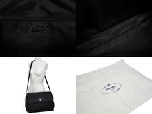 画像をギャラリービューアに読み込む, 極美品 PRADA プラダ ラージ パデッド ショルダーバッグ 1BD256 Re-Nylon ナイロン トライアングルロゴ レザー ブラック 中古 4b006197