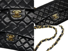 Load image into Gallery viewer, 極美品 CHANEL シャネル マトラッセ23 Wフラップ Wチェーンショルダーバッグ A01113 2番台 ココマーク ラムスキン ブラック 中古 4b006199