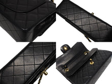 Load image into Gallery viewer, 極美品 CHANEL シャネル マトラッセ23 Wフラップ Wチェーンショルダーバッグ A01113 2番台 ココマーク ラムスキン ブラック 中古 4b006199