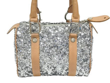 Load image into Gallery viewer, CHRISTIAN DIOR クリスチャンディオール ミニボストンバッグ ハンドバッグ PZ O401 スパンコール レザー シルバー 美品 中古 4b006207