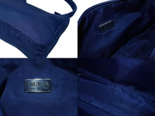 画像をギャラリービューアに読み込む, 極美品 PRADA プラダ ホーボー ハンドバッグ トライアングルロゴ 三角プレートロゴ ブルー ナイロン シルバー金具 イタリア製 中古 4b006248