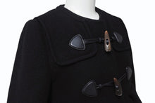 Load image into Gallery viewer, MIUMIU ミュウミュウ ダッフルコート MH1229 14年 ブラック ウール レーヨン サイズ36 美品 中古 4b006251