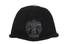 画像をギャラリービューアに読み込む, 極美品 CHROME HEARTS クロムハーツ BSフレア レザーパッチ ニットキャップ BSフレア ボタン ビーニー カシミヤ ブラック ONE SIZE 中古 4b006254