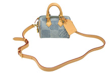 Load image into Gallery viewer, 新品同様 LOUIS VUITTON ルイヴィトン スピーディ バンドリエール18 ハンドバッグ ダミエデニム3D N40682 ゴールド金具 中古 4b006259