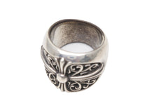 画像をギャラリービューアに読み込む, 極美品 CHROME HEARTS クロムハーツ CLASSIC OVAL クラシック オーバルクロス リング 重量約46.8g サイズ24号 シルバー925 中古 4b006262