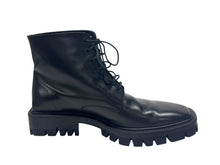 画像をギャラリービューアに読み込む, BALENCIAGA バレンシアガ Outdoor Rim Combat Boots ブーツ ブラック カーフスキン 579684 サイズ45 美品 中古 4b006264