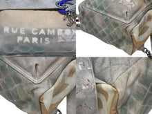 Load image into Gallery viewer, 新品同様 激レア シャネル CHANEL A92352 2014年コレクション グラフィティ ペイント リュック グレー アクト2 中古 4b006304
