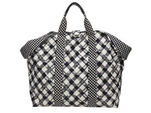Load image into Gallery viewer, 極美品 CHANEL シャネル クルーズライン ギンガムチェック トートバッグ ボストンバッグ ホワイト ブラック 14番台 ココマーク シルバー金具 中古 4b006306