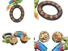 Load image into Gallery viewer, 新品同様 DOLCE&amp;GABBANA ドルチェアンドガッバーナ イヤリング WEM4C5W1111 重量約63.7g インコ ブラス ウッド ラインストーン 中古 4b006328