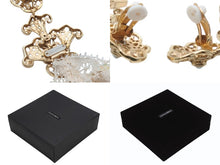 Load image into Gallery viewer, DOLCE&amp;GABBANA ドルチェアンドガッバーナ イヤリング 重量約47.8g レース ブラス ラバー フェイクパール 美品 中古 4b006330