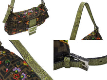 画像をギャラリービューアに読み込む, FENDI フェンディ ズッカ柄 ビーズ刺繍 マンマバケット ハンドバッグ ワンショルダーバッグ ブラウン ゴールド金具 ロゴ 美品 中古 4b006386