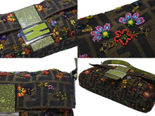 画像をギャラリービューアに読み込む, FENDI フェンディ ズッカ柄 ビーズ刺繍 マンマバケット ハンドバッグ ワンショルダーバッグ ブラウン ゴールド金具 ロゴ 美品 中古 4b006386