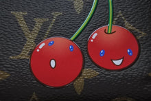 画像をギャラリービューアに読み込む, 新品未使用 LOUIS VUITTON ルイヴィトン モノグラム ポルトフォイユ リサ 新作 二つ折り財布 M13420 村上隆 ブラウン 中古 4b006389