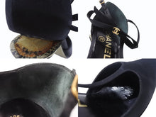 Load image into Gallery viewer, CHANEL シャネル ピンヒール ココマーク イタリア製 サテン ブラック ゴール金具 サイズ35C 美品 中古 4b006415