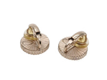 画像をギャラリービューアに読み込む, CHANEL シャネル ココマーク ボタン イヤリング ゴールド ブラック メタル 重量約3.2g A17C刻印 両耳用 美品 中古 4b006428