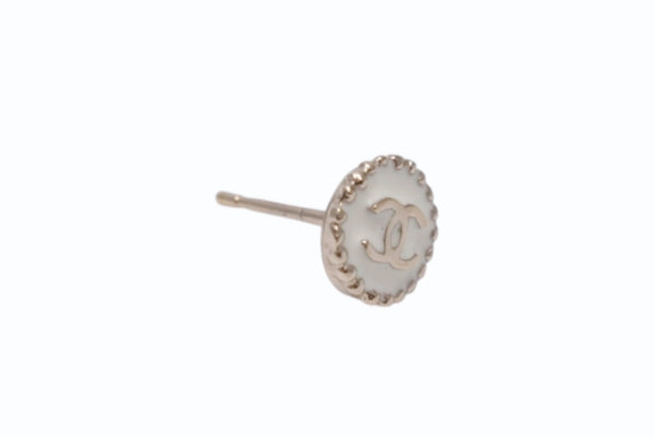 極美品 CHANEL シャネル Coco Mark ココマーク ピアス B18C 刻印 0.9g ゴールド ホワイト カラー 中古 4b006434
