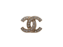画像をギャラリービューアに読み込む, CHANEL シャネル ココマーク ピアス 重量約1.2g 001P刻印 ラインストーン メタル シルバー クリア 片耳用 美品 中古 4b006441