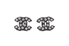 極美品 CHANEL シャネル Coco Mark ココマーク ピアス 02A 刻印 3.1g ラインストーン ブラックカラー アクセサリー 中古 4b006444
