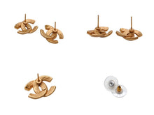 画像をギャラリービューアに読み込む, CHANEL シャネル ピアス アクセサリー ココマーク 両耳 マットゴールド 00T ゴールド アイボリー 4.2g 美品 中古 4b006445
