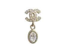 画像をギャラリービューアに読み込む, 極美品 CHANEL シャネル ココマーク ドロップ ピアス ぶら下がり 両耳 09A刻印 フランス製 重量約3.1g メタル ラインストーン シルバー金具 中古 4b006448