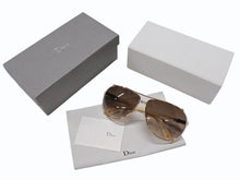 Load image into Gallery viewer, 極美品 Christian Dior クリスチャンディオール CHICAGO2 シカゴ2 ティアドロップ型 イタリア製 サングラス ゴールドカラー 中古 4b006461