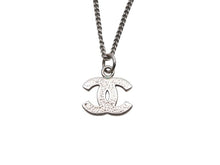 画像をギャラリービューアに読み込む, CHANEL シャネル ココマーク ラインストーン ネックレス 重量約5.8g 08V刻印 全長約46cm シルバー メタル 美品 中古 4b006480