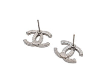 画像をギャラリービューアに読み込む, 極美品 CHANEL シャネル CoCo Mark ココマーク ピアス シルバーカラー ラインストーン A14V刻印 1.4g 中古 4b006486