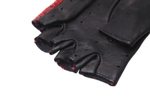 Load image into Gallery viewer, 極美品 CHANEL シャネル フィンガーレスグローブ 手袋 ツイード レザー ブラック レッド ゴールド金具 中古 4b006530