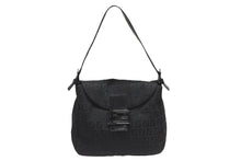 画像をギャラリービューアに読み込む, 極美品 FENDI フェンディ マンマバケット ワンショルダーバッグ 8BR442 ズッキーノ柄 縦長 ブラック ガンメタリック金具 中古 4b006531