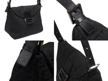 画像をギャラリービューアに読み込む, 極美品 FENDI フェンディ マンマバケット ワンショルダーバッグ 8BR442 ズッキーノ柄 縦長 ブラック ガンメタリック金具 中古 4b006531