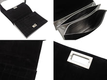 画像をギャラリービューアに読み込む, CHANEL シャネル ショルダーバッグ チョコバー ターンロック ブラック シルバー スウェード 美品 中古 4b006537