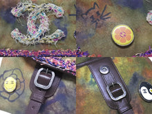 画像をギャラリービューアに読み込む, 極美品 CHANEL シャネル エンブロイダリー メッセンジャーバッグ 21番台 A92790 グラフィティ カーキ ココマーク 中古 4b006551